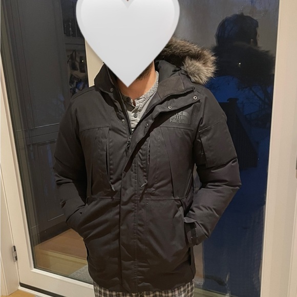 NEW! Men’s The North Face Black Parka Puffer Winter and Snow Jacket - Picture 6 of 8